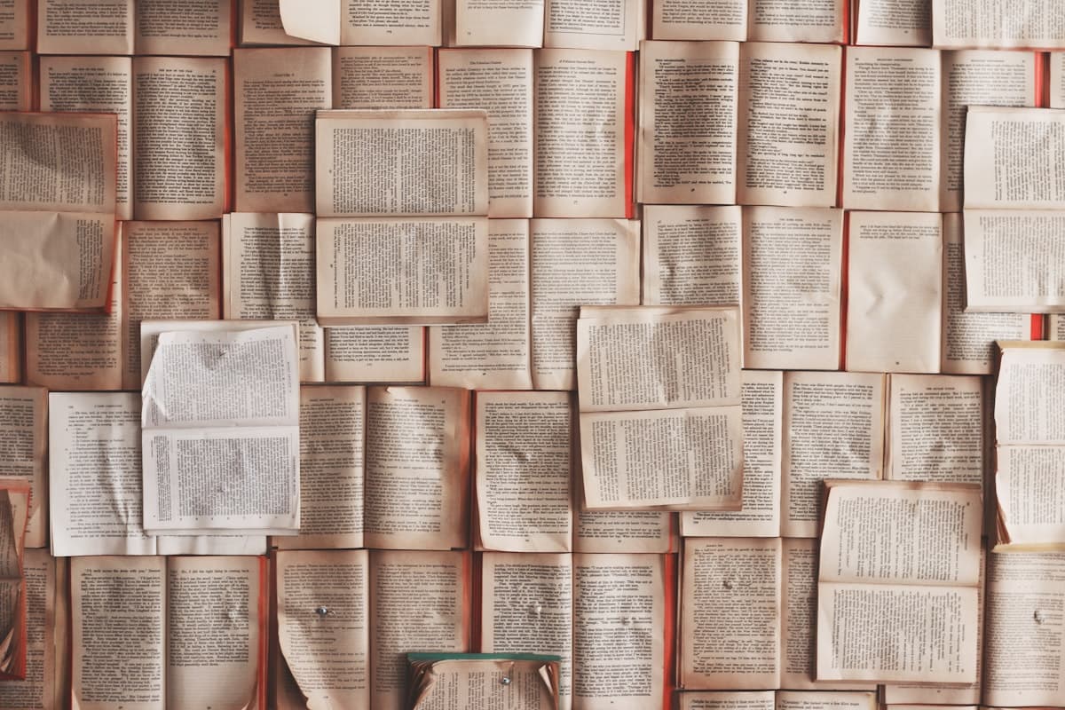 The Architecture of Deception: Mastering the Unreliable Narrator