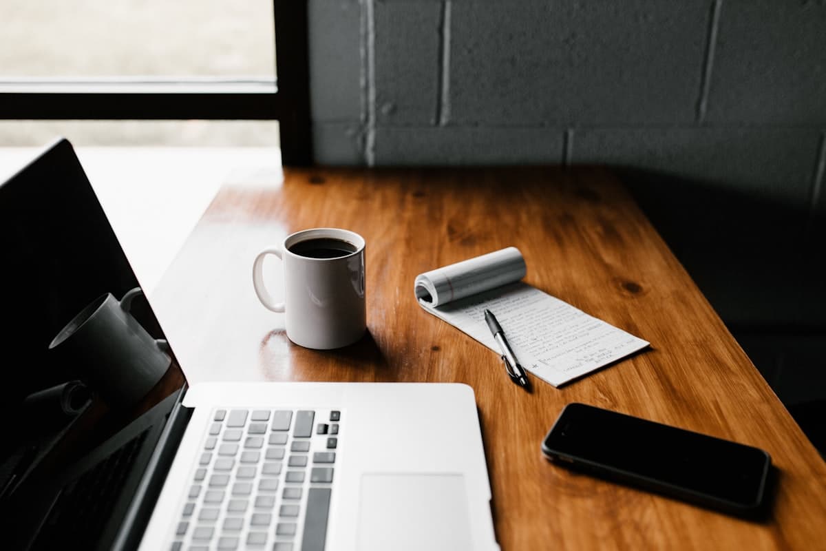 From 5 AM Coffee to Midnight Revisions: The Daily Routines of Great Writers